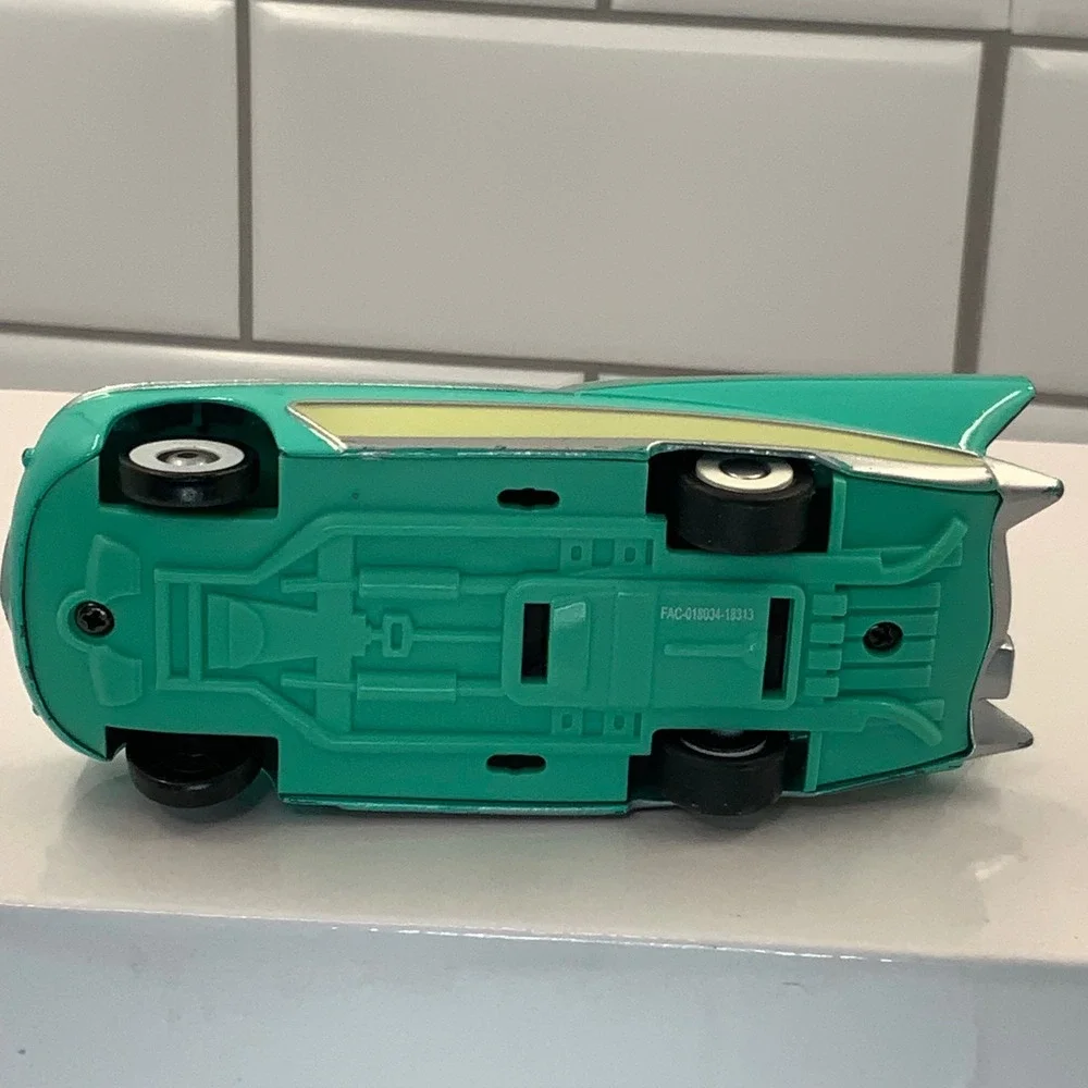 Disney Pixar Cars Flo Pull Back and Go Teal Diecast Toy Car - Picture 6 of 9